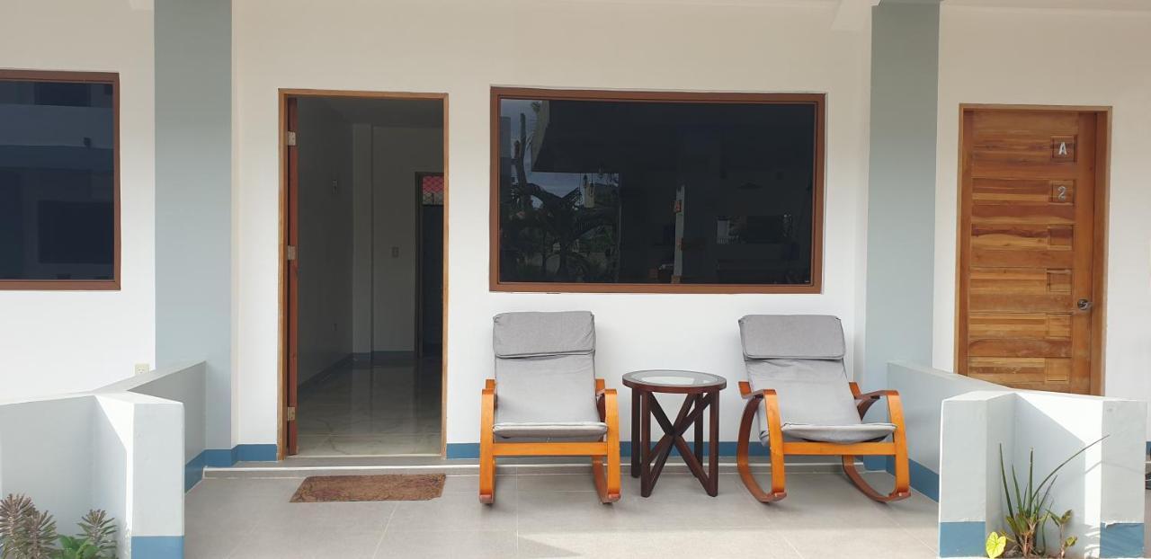 Ocean Holic Resort Tagbilaran City Szoba fotó